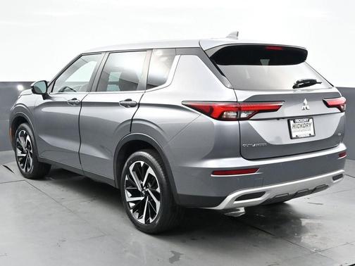 2023 Mitsubishi Outlander SE 2.5 S-AWC