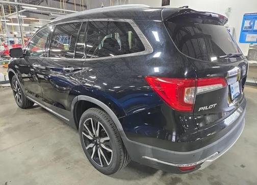 2019 Honda Pilot Touring 8-Passenger