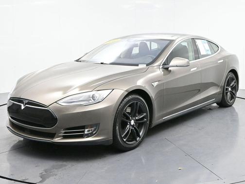 2015 Tesla Model S 85