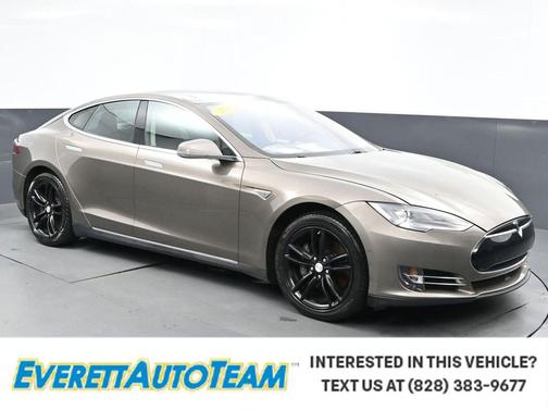 2015 Tesla Model S 85