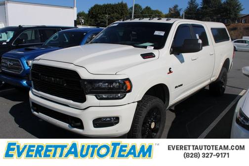 2022 RAM 2500 Limited Crew Cab 4x4 6'4' Box