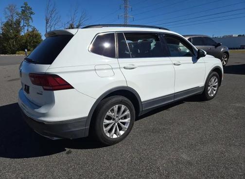 2018 Volkswagen Tiguan 2.0T SE 4MOTION