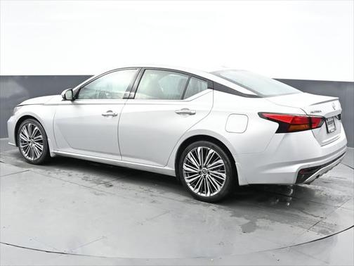2024 Nissan Altima 2.5 SL