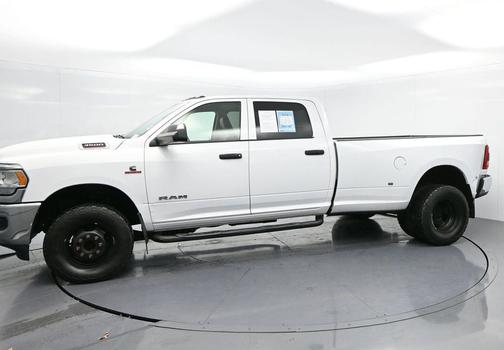 2020 RAM 3500 Tradesman Crew Cab 4x4 8' Box