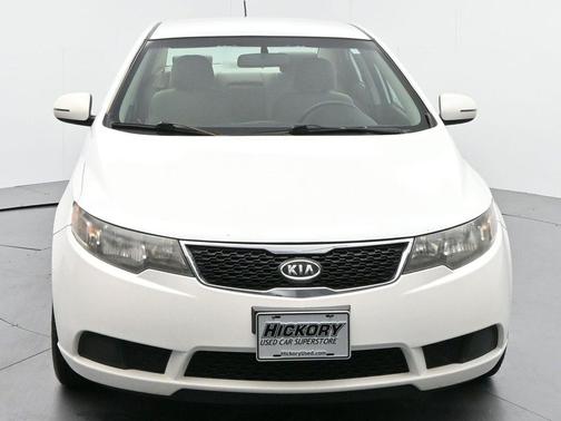 Snow White Pearl 2011 Kia Forte EX