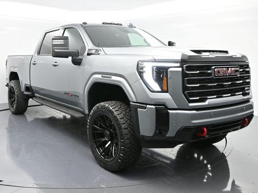 2025 GMC Sierra 2500 AT4
