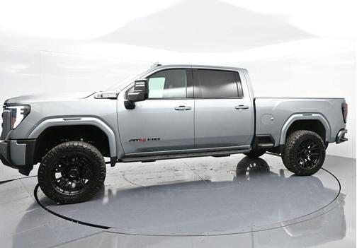 2025 GMC Sierra 2500 AT4