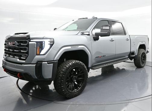 2025 GMC Sierra 2500 AT4