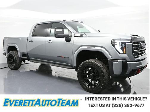 2025 GMC Sierra 2500 AT4