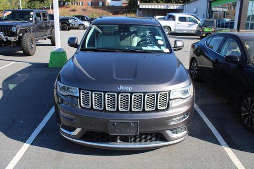 2018 Jeep Grand Cherokee Summit