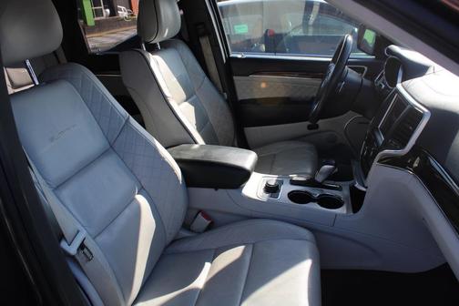 2018 Jeep Grand Cherokee Summit