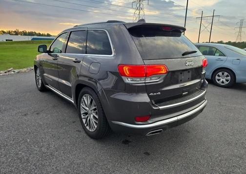 2018 Jeep Grand Cherokee Summit
