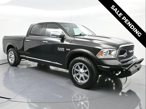2018 RAM 1500 Limited Crew Cab 4x4 6'4' Box
