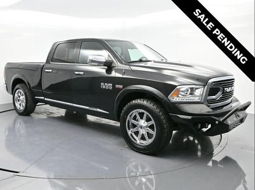 2018 RAM 1500 Limited Crew Cab 4x4 6'4' Box