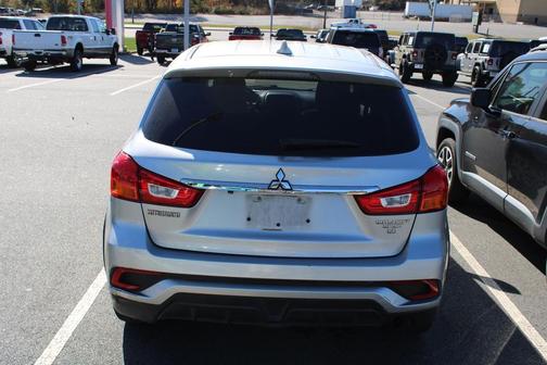 2018 Mitsubishi Outlander Sport 2.4 SE