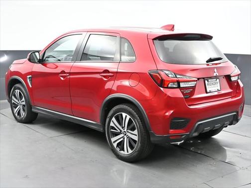 2022 Mitsubishi Outlander Sport SE