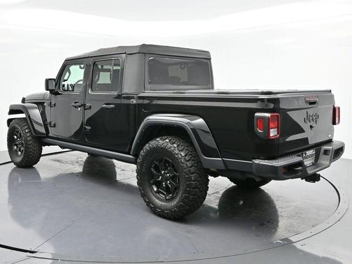 2021 Jeep Gladiator Willys 4x4