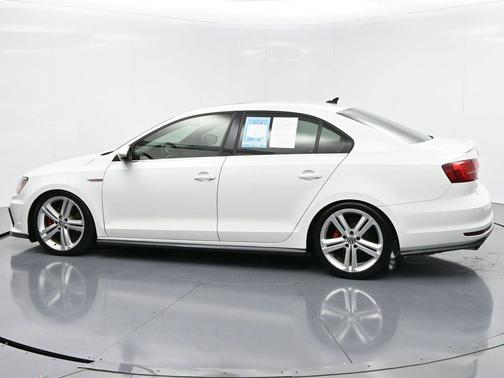 2017 Volkswagen Jetta GLI