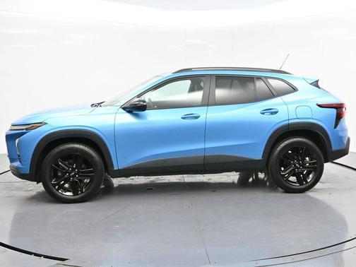 Marina Blue Metallic 2025 Chevrolet Trax FWD ACTIV