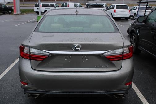 2018 Lexus ES 350 Base