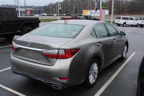 2018 Lexus ES 350 Base