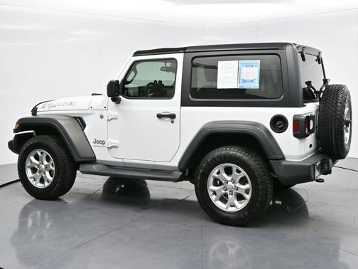 2021 Jeep Wrangler Islander 4x4