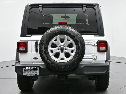 2021 Jeep Wrangler Islander 4x4