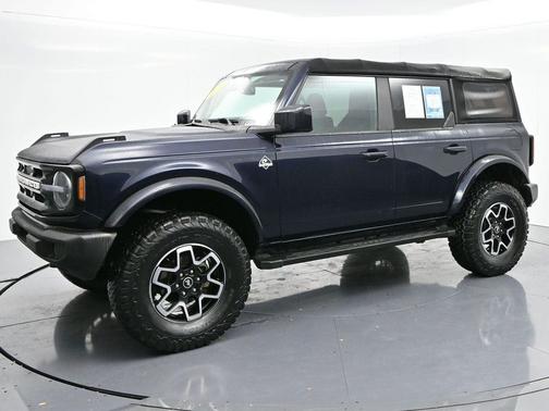 2021 Ford Bronco Outer Banks