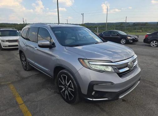 2019 Honda Pilot Touring 8-Passenger