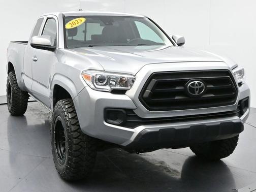 2023 Toyota Tacoma SR