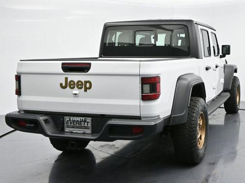 2024 Jeep Gladiator Sport