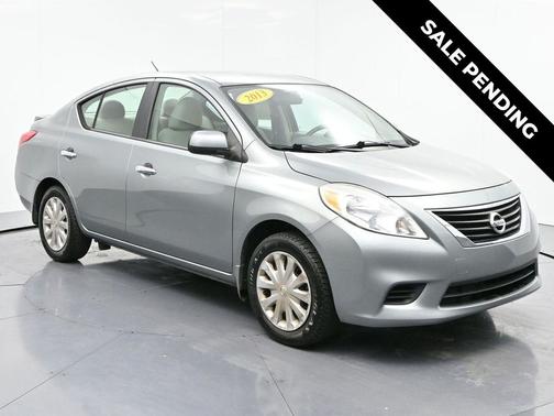 2013 Nissan Versa 1.6 S