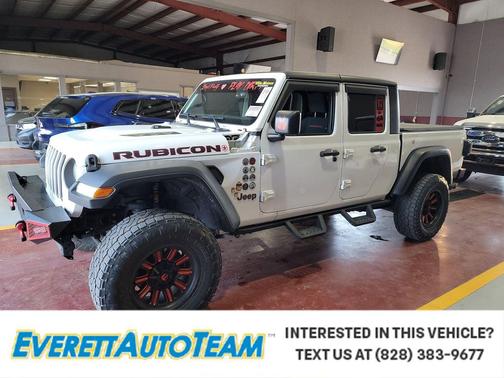Bright White Clearcoat 2020 Jeep Gladiator Rubicon