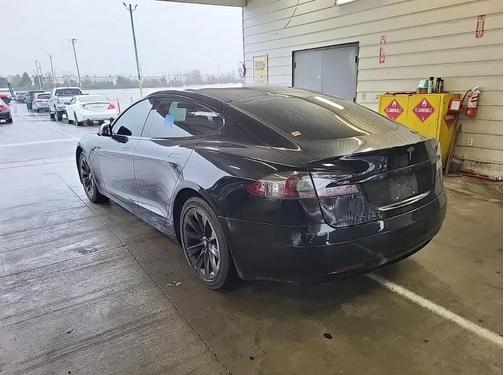 2016 Tesla Model S 70