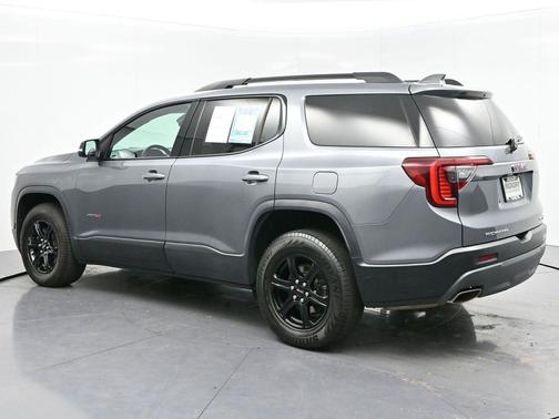 2021 GMC Acadia AWD AT4