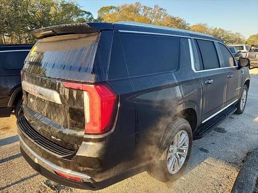 2021 GMC Yukon XL SLT