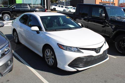 2020 Toyota Camry LE