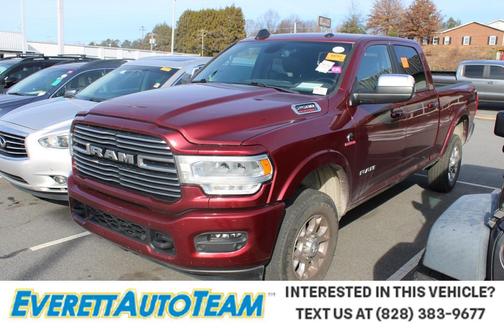 2022 RAM 2500 Laramie Crew Cab 4x4 6'4' Box