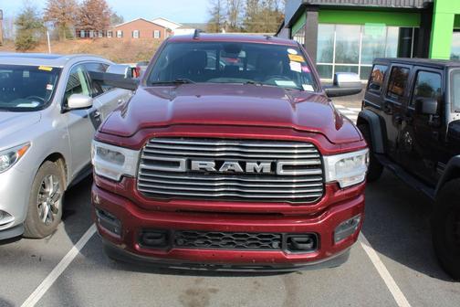 2022 RAM 2500 Laramie Crew Cab 4x4 6'4' Box