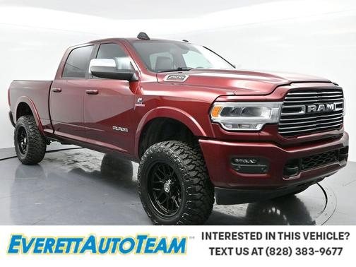 2022 RAM 2500 Laramie Crew Cab 4x4 6'4' Box