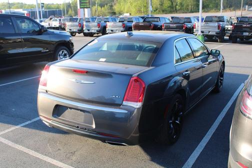 2019 Chrysler 300 Limited