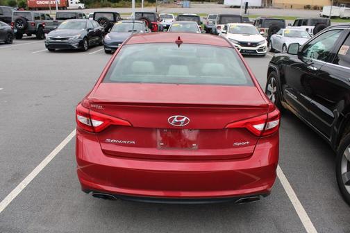 2017 Hyundai SONATA Sport