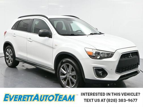 2013 Mitsubishi Outlander Sport LE