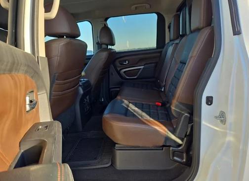 2017 Nissan Titan XD Platinum Reserve