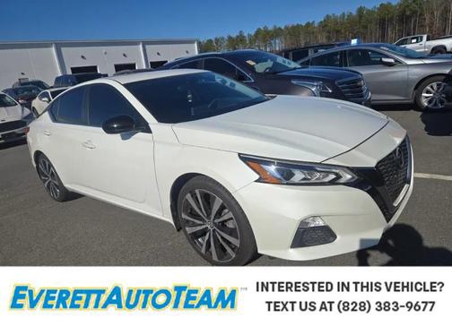 2021 Nissan Altima SR FWD