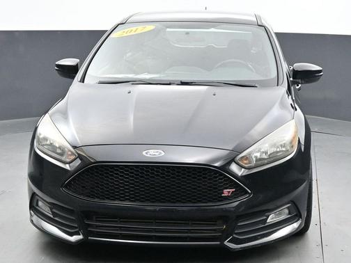 2017 Ford Focus ST 