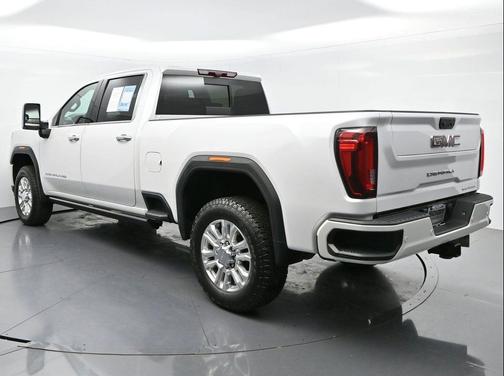 White Frost Tricoat 2022 GMC Sierra 3500 Denali