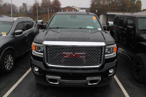 2015 GMC Sierra 2500 Denali