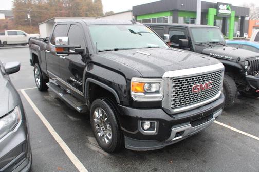2015 GMC Sierra 2500 Denali