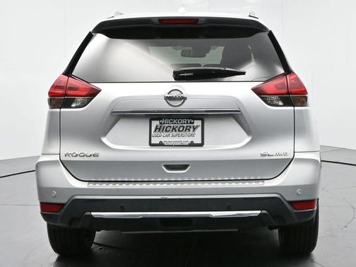 2020 Nissan Rogue SL